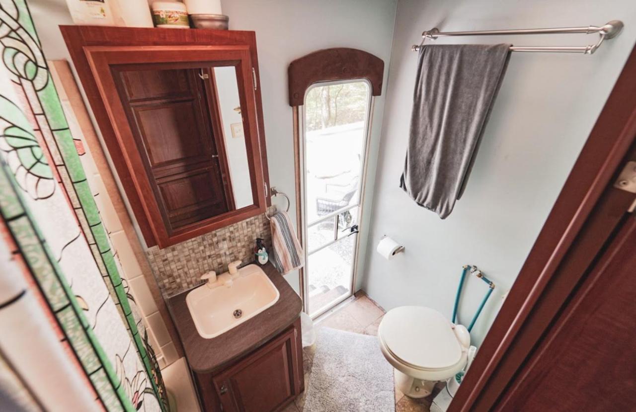 Hotel Rv Adventure Roscoe Pet Friendly Exterior foto